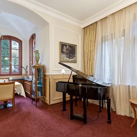 Spa Hotel Villa Ritter Κάρλοβι Βάρι Εξωτερικό φωτογραφία