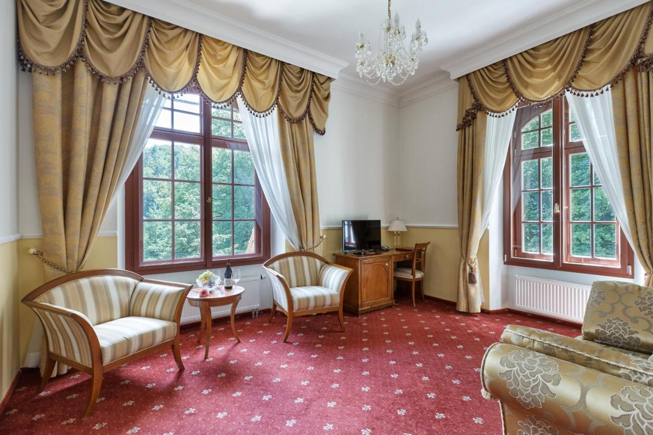 Spa Hotel Villa Ritter Κάρλοβι Βάρι Εξωτερικό φωτογραφία