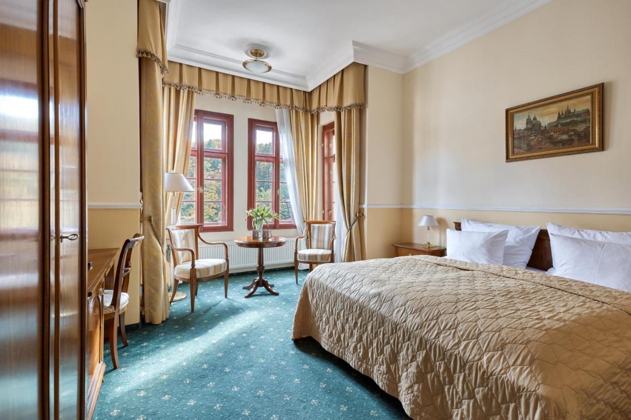 Spa Hotel Villa Ritter Κάρλοβι Βάρι Εξωτερικό φωτογραφία